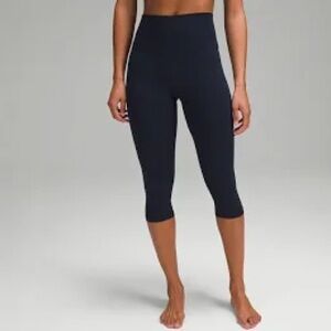 Lululemon Black High-Rise Leggings for Active Comfort